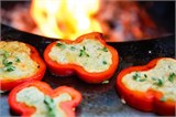 Панкейки из цыпленка с овощами и зеленью в кольце из болгарского перца, 90 гр. 2111